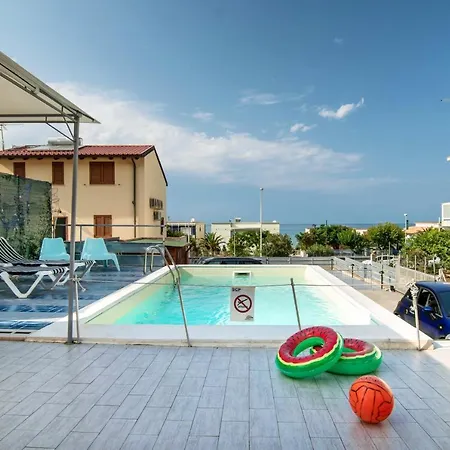 Modern With Sea View In *