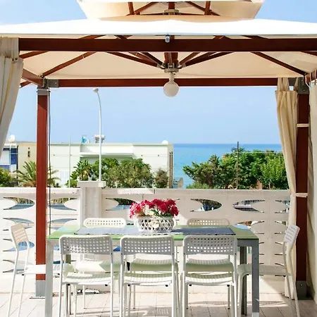 公寓 Modern With Sea View In *