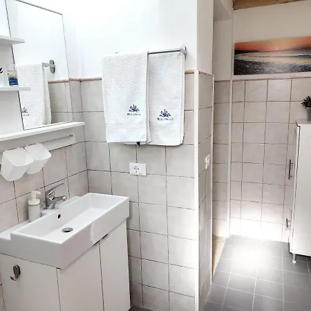 公寓 Modern With Sea View In